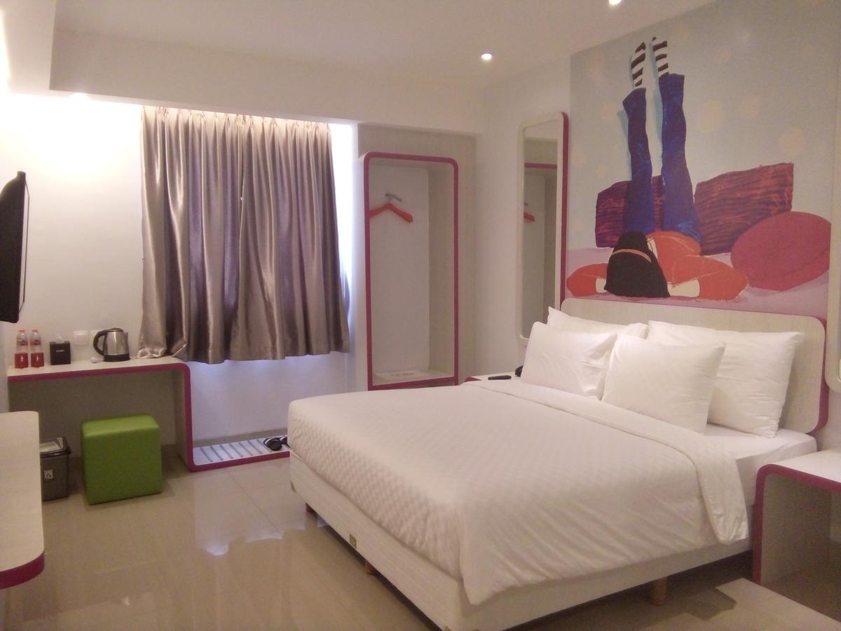 יוגיאקרטה Uniq Hotel מראה חיצוני תמונה