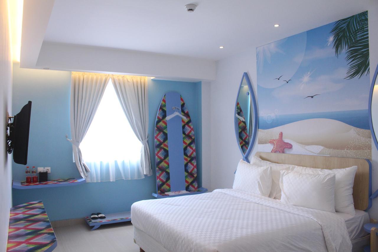יוגיאקרטה Uniq Hotel מראה חיצוני תמונה